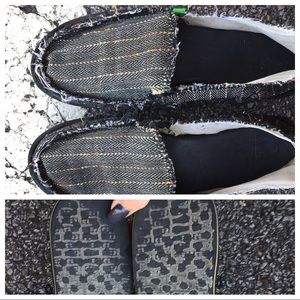 Women’s Sanuk Sz 10